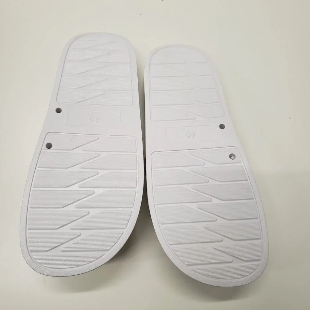 New Acts Men's Pool Slides in White - Size 40 (US‎ Size 7.5)